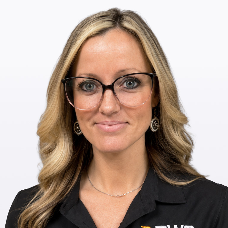 Mindy Sparks headshot